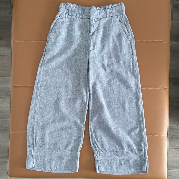 Banana Republic Blake Crop Blue Mid Rise Wide Leg Pants. - Picture 4 of 9